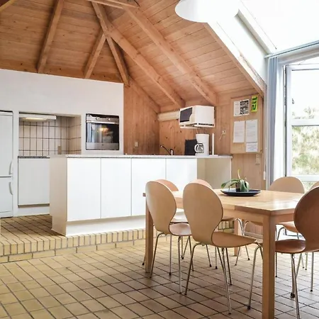 Lovely In Hvide Sande With Kitchen * Havrvig
